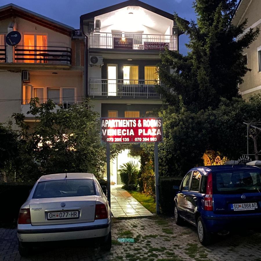 Отель Venecia Plaza Струга Экстерьер фото