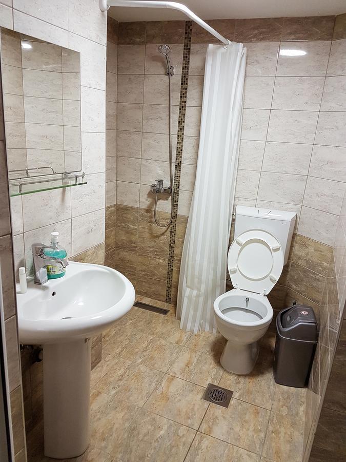 Отель Venecia Plaza Струга Экстерьер фото